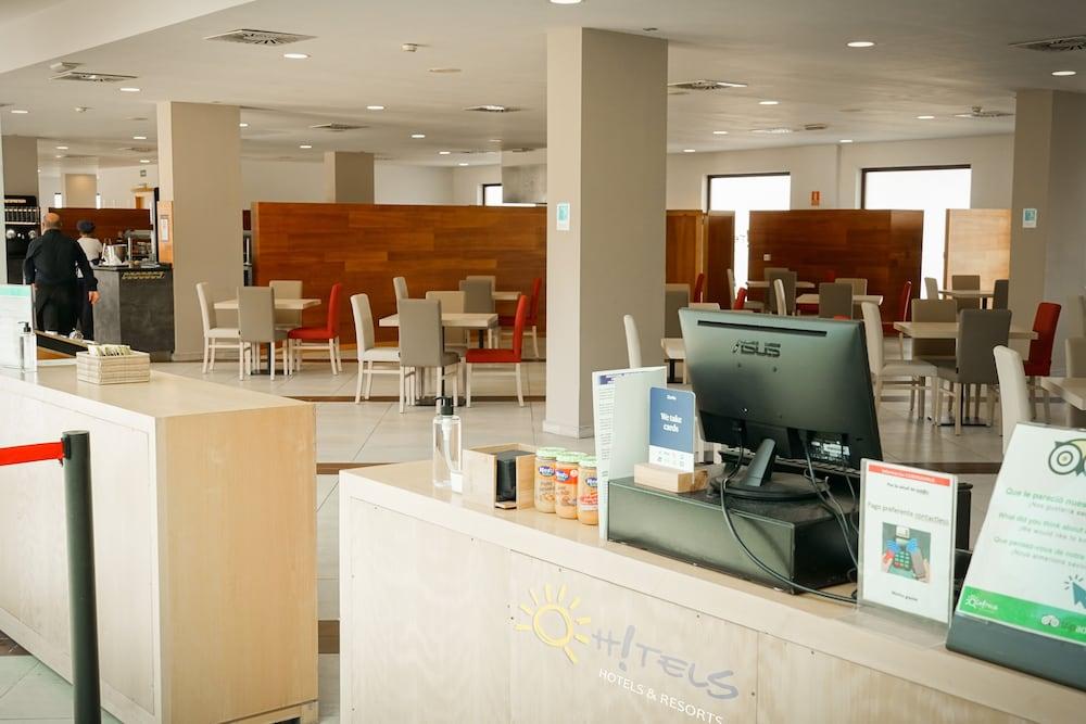 Ohtels Campo De Gibraltar Hotel La Linea de la Concepcion Exterior photo